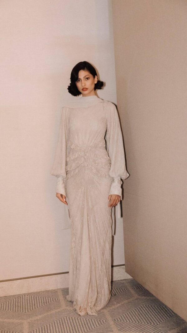 Look 3